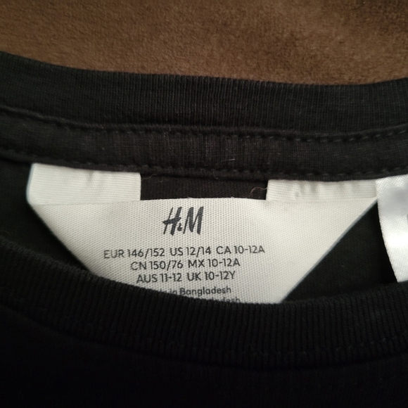 3 boys gamer shirts, size appropriately 10/12, DOOM, God of War, Playstation - Picture 7 of 7